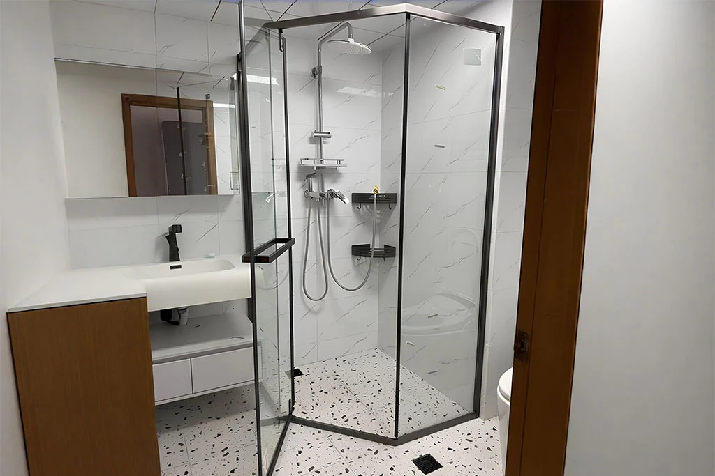 Glass-Shower-Cubicle